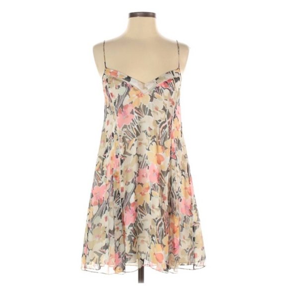 Elizabeth and James Silk Idris Dress In Sky Blue - Picture 5 of 5